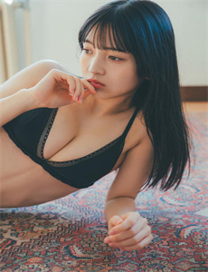 《美女狂揉尿口揉到失禁》