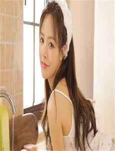 《一个女人韩剧》